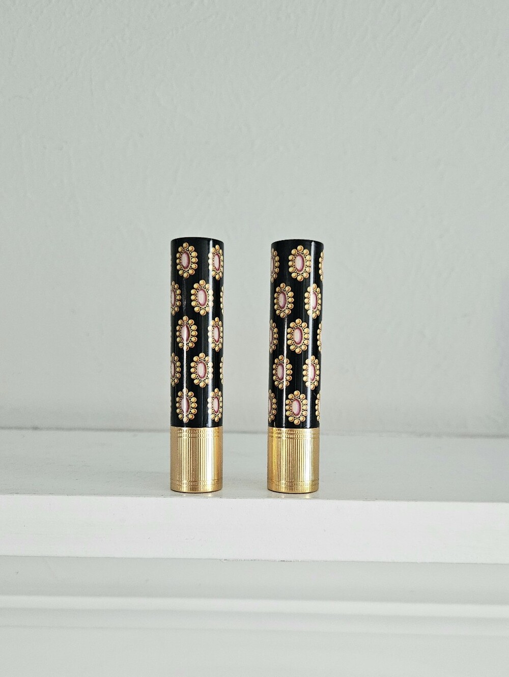NWOT- Gucci Beauty Rouge De Beaute Brilliant Shine & Care Lipstick- Set Of 2